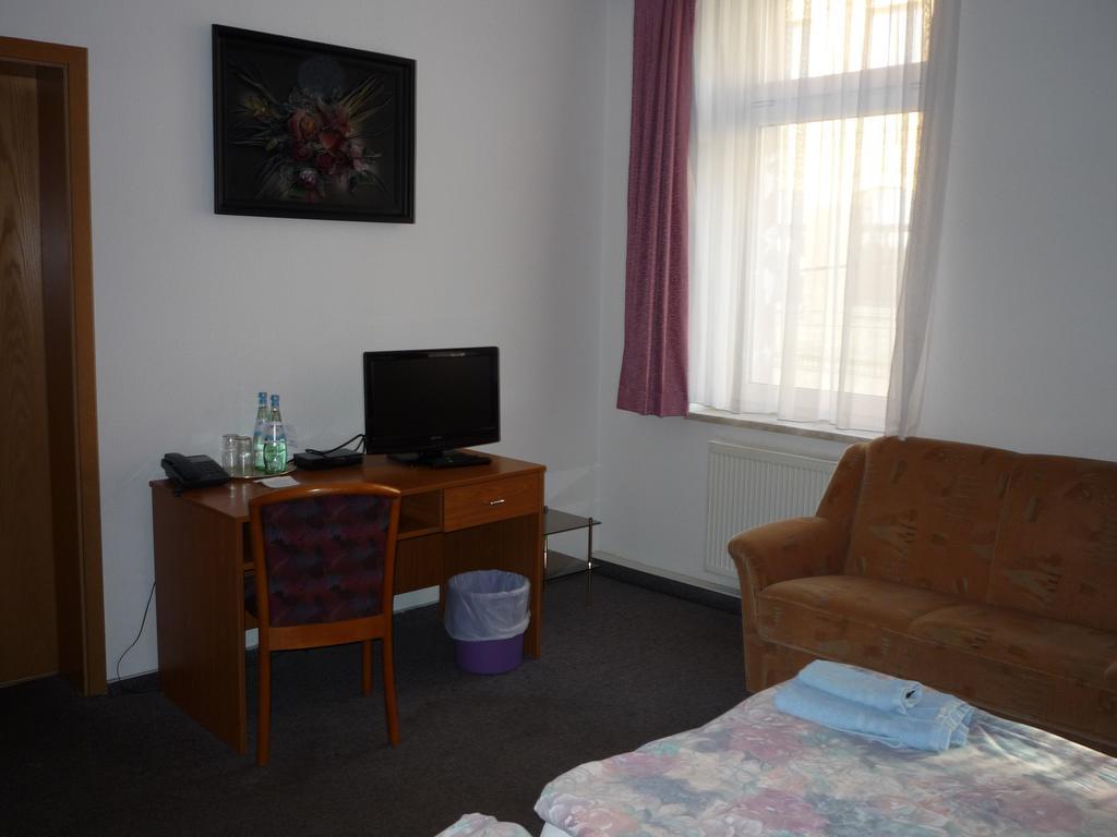 Gasthof & Pension Hause Halle  Rom bilde